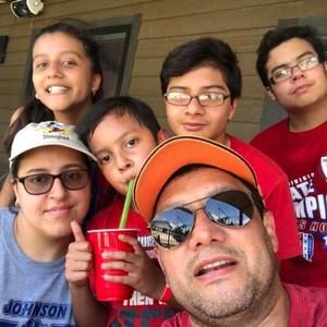 Meet your Posher, Roberto